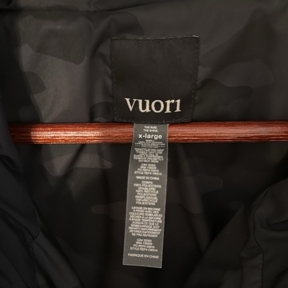 VUORI WOMENS Tahoe Insulated Jacket XL - Picture 3 of 7